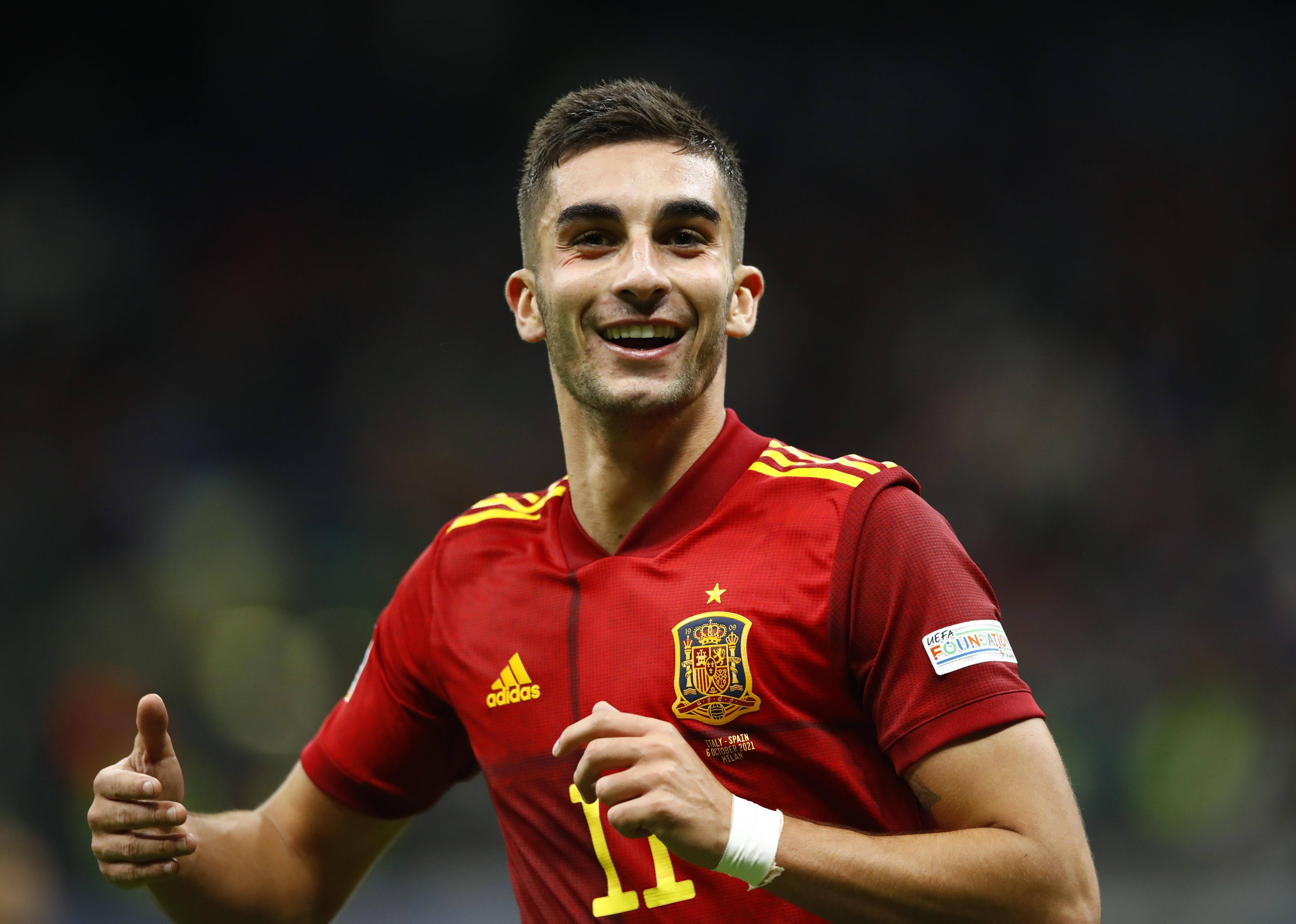 包含葡萄牙力克爱尔兰，提前锁定小组头名的词条