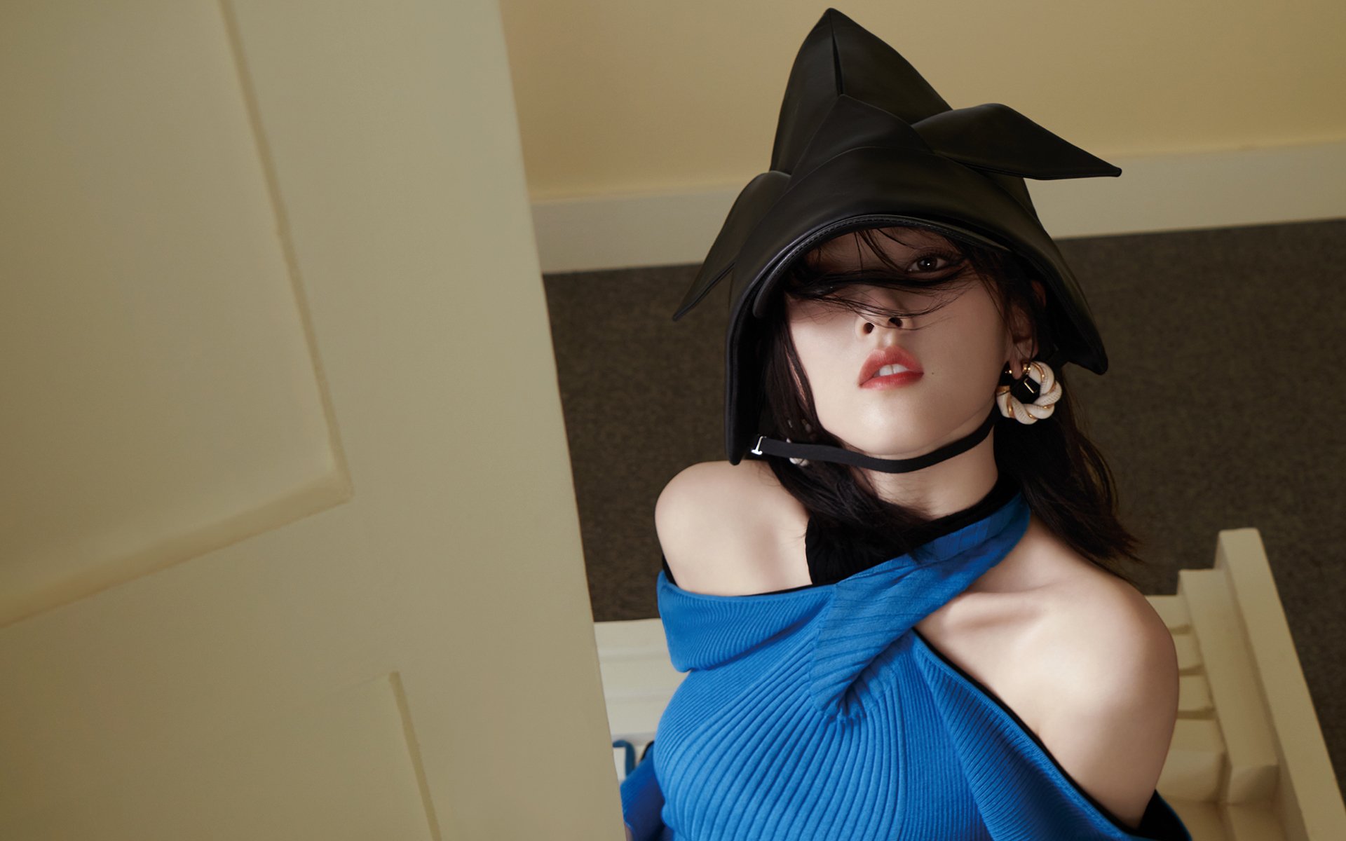 开云体育入口-绝境狂舞，克瓦拉茨赫利亚如何在斯坦福桥的聚光灯下完成自我救赎