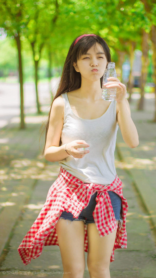 一球定乾坤，小贾伦致命一击，火箭险胜绿军